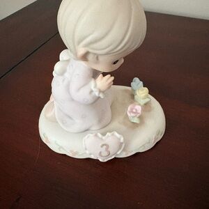 Precious Moments 1994 Figurine “Growing In Grace, Age 3” #136220